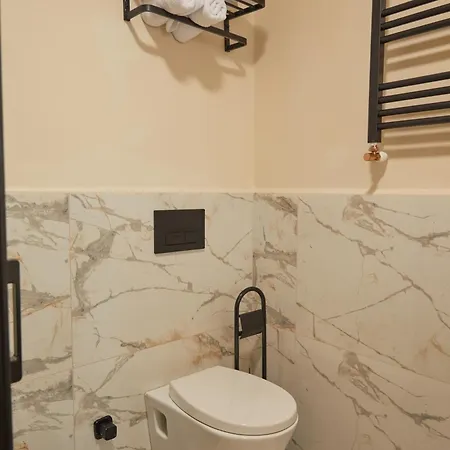 Kaira Hotel& Aparts Отель